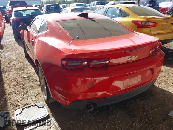 2021 Chevrolet Camaro 1LT с VIN 1G1FB1RS2M0127023, выставлен на аукционе IAAI как лот 41993382 с пробегом 65 121 миль миль и . История ставок и продаж доступна на DreamBid. Изображение 3.
