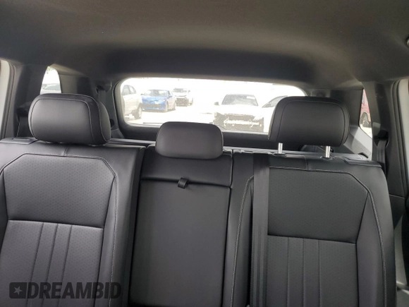 2022 Volkswagen Tiguan SE R-Line Black with VIN 3VVCB7AX7NM022952, listed as a Copart auction lot 62689115 with 16,119 mi miles and Salvage title. Bid and sale history available at DreamBid. Image 10.