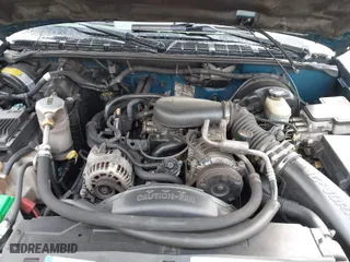 1999 Chevrolet S-10 LS with VIN 1GCCS19X9XK206722, listed as a IAAI auction lot 41763098 with 127,684 mi miles. Bid and sale history available at carsss.com. Image 10.