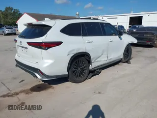 2023 Toyota Highlander L with VIN 5TDKDRAH5PS024632, listed as a IAAI auction lot 41471446 with 20,477 mi miles and . Bid and sale history available at DreamBid. Image 4.