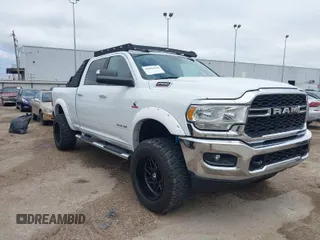 2019 Ram 2500 Big Horn with VIN 3C6UR5DL7KG587151, listed as a IAAI auction lot 42086628 with 137,868 mi miles. Bid and sale history available at carsss.com. Image 1.