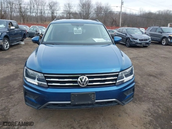 2019 Volkswagen Tiguan SE with VIN 3VV2B7AX7KM107443, listed as a IAAI auction lot 41628603 with 53,444 mi miles. Bid and sale history available at carsss.com. Image 12.