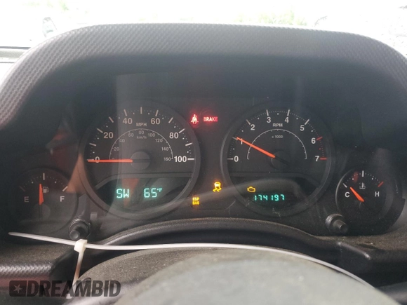 2008 Jeep Wrangler Unlimited X с VIN 1J8GA39178L548461, выставлен на аукционе Copart как лот 56538145 с пробегом 174 197 миль миль и Чистый • Clean title. История ставок и продаж доступна на DreamBid. Изображение 9.
