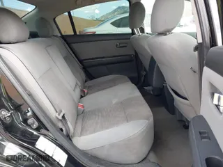 2011 Nissan Sentra 2.0 SR with VIN 3N1AB6APXBL677742, listed as a IAAI auction lot 41820050 with 204,475 mi miles. Bid and sale history available at carsss.com. Image 8.