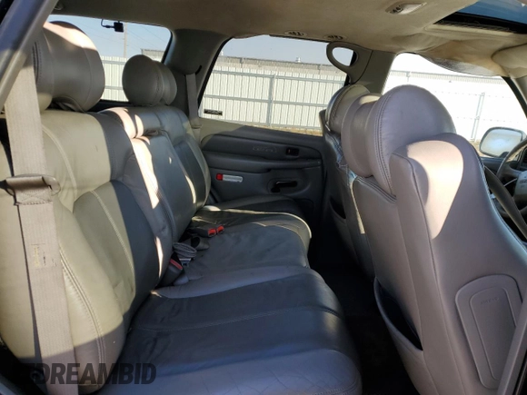 2001 GMC Yukon Denali с VIN 1GKEK63U01J253479, выставлен на аукционе Copart как лот 83272054 с пробегом 217 364 миль миль и Чистый • Clean title. История ставок и продаж доступна на DreamBid. Изображение 11.
