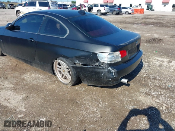 2008 BMW 3 Series 335i with VIN WBAWB73558P039588, listed as a IAAI auction lot 42450021 with 90,912 mi miles and . Bid and sale history available at DreamBid. Image 6.