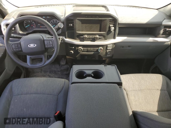 2022 Ford F-150 XL with VIN 1FTEX1EB6NKE84205, listed as a Copart auction lot 48935055 with 43,189 mi miles and Salvage title. Bid and sale history available at DreamBid. Image 8.