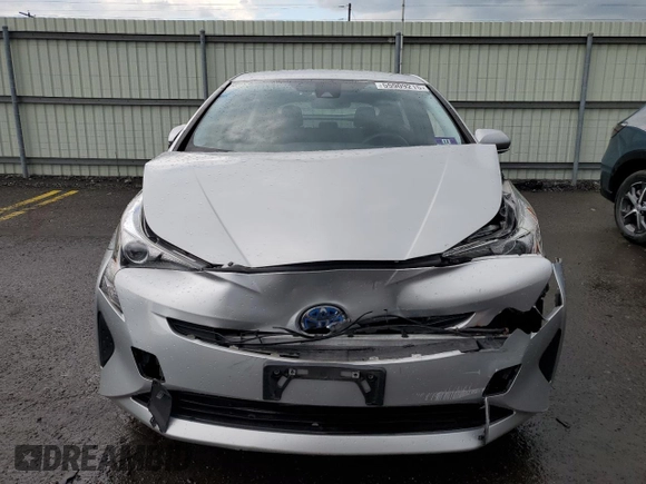 2017 Toyota Prius Two with VIN JTDKBRFUXH3029436, listed as a Copart auction lot 55909215 with 78,374 mi miles and Salvage Title. Bid and sale history available at DreamBid. Image 5.