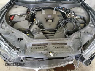 2022 Maserati Levante with VIN ZN661YUM6NX390571, listed as a Copart auction lot 57585815 with 48,137 mi miles and Salvage title. Bid and sale history available at DreamBid. Image 12.