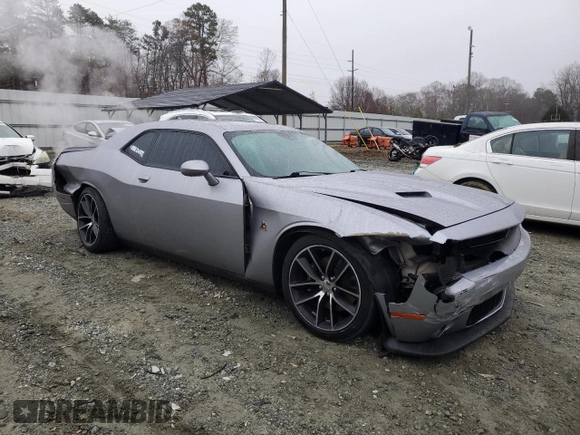 2016 Dodge Challenger R/T Scat Pack with VIN 2C3CDZFJ1GH255580, listed as a Copart auction lot 85136794 with 124,450 mi miles and Non repairable. Bid and sale history available at DreamBid. Image 4.
