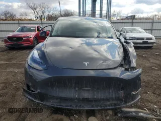 2024 Tesla Model Y Long Range with VIN 7SAYGDEE0RF985007, listed as a Copart auction lot 46619755 with Not Provided miles and Salvage Title. Bid and sale history available at DreamBid. Image 5.