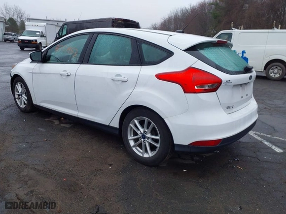 2016 Ford Focus SE with VIN 1FADP3K25GL298329, listed as a IAAI auction lot 41777453 with 100,678 mi miles. Bid and sale history available at carsss.com. Image 3.