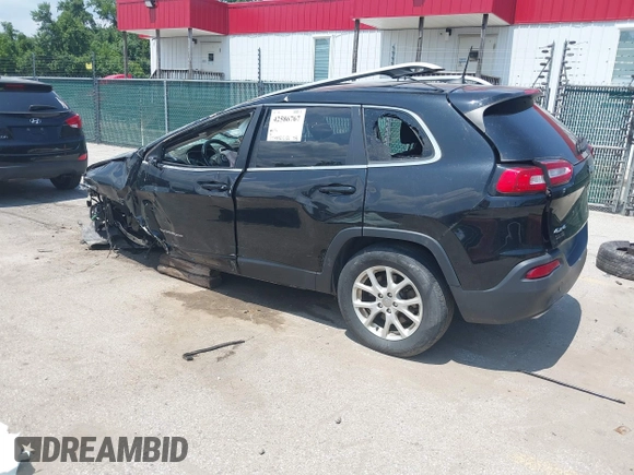 2017 Jeep Cherokee Latitude z VIN 1C4PJMCS1HW622700, wystawiony jako IAAI lot #42586767 z przebiegiem 174 832 mil mil oraz . Historia ofert i sprzedaży dostępna na DreamBid. Obrazek 3.