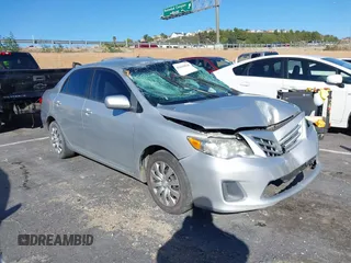 2013 Toyota Corolla L with VIN 5YFBU4EE3DP102638, listed as a IAAI auction lot 41619818 with 178,537 mi miles. Bid and sale history available at carsss.com. Image 1.