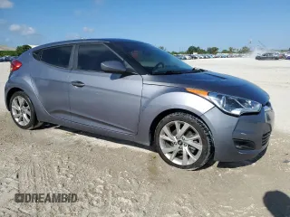 2016 Hyundai Veloster z VIN KMHTC6AD7GU300528, wystawiony jako Copart lot #57501955 z przebiegiem 72 437 mil mil oraz Szkoda całkowita • Salvage title. Historia ofert i sprzedaży dostępna na DreamBid. Obrazek 4.