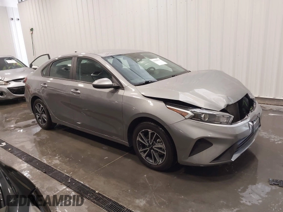 2023 Kia Forte LXS with VIN 3KPF24AD9PE599897, listed as a IAAI auction lot 41966013 with 45,823 mi miles and . Bid and sale history available at DreamBid. Image 1.
