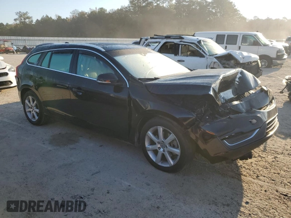2017 Volvo V60 Premier with VIN YV140MEK2H1331763, listed as a Copart auction lot 77954904 with 0 mi miles and Salvage Title. Bid and sale history available at carsss.com. Image 4.