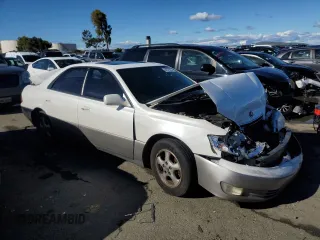 1997 Lexus ES 300 z VIN JT8BF22G7V0022578, wystawiony jako Copart lot #44576625 z przebiegiem Nie podano mil oraz Szkoda całkowita • Salvage title. Historia ofert i sprzedaży dostępna na DreamBid. Obrazek 4.
