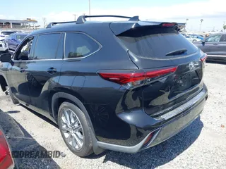 2023 Toyota Highlander L with VIN 5TDKDRAH5PS012464, listed as a IAAI auction lot 42071629 with 49,958 mi miles and . Bid and sale history available at DreamBid. Image 3.