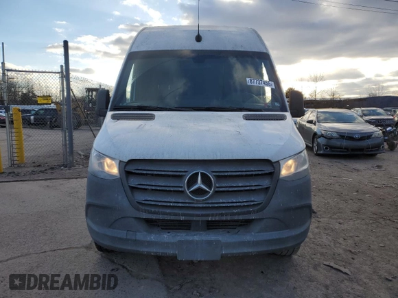 2020 Mercedes-Benz Sprinter with VIN W1Y4EDHYXLT030139, listed as a Copart auction lot 87737455 with 365,518 mi miles and Salvage Title. Bid and sale history available at DreamBid. Image 5.