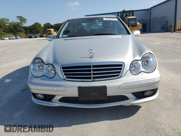 2005 Mercedes-Benz C 230 Kompressor z VIN WDBRF40J35F726895, wystawiony jako Copart lot #51034775 z przebiegiem 31 612 mil mil oraz Szkoda całkowita • Salvage title. Historia ofert i sprzedaży dostępna na DreamBid. Obrazek 5.