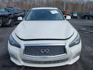 2017 Infiniti Q50 3.0t Premium with VIN JN1EV7AR7HM840457, listed as a IAAI auction lot 41706462 with 98,371 mi miles. Bid and sale history available at carsss.com. Image 12.