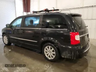 2016 Chrysler Town & Country Touring with VIN 2C4RC1BG5GR259811, listed as a Copart auction lot 44467255 with 208,365 mi miles and Clean Title. Bid and sale history available at DreamBid. Image 2.