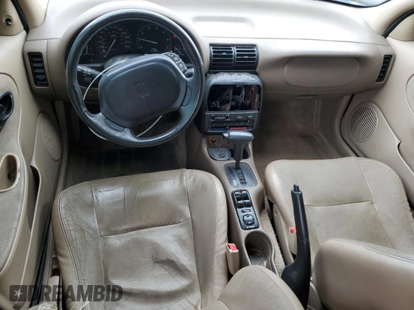 1998 Saturn SL z VIN 1G8ZK5277WZ174641, wystawiony jako Copart lot #54620995 z przebiegiem 109 742 mil mil oraz Szkody całkowita. Historia ofert i sprzedaży dostępna na DreamBid. Obrazek 8.