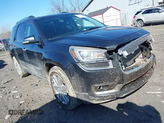 2015 GMC Acadia Denali z VIN 1GKKVTKD3FJ292584, wystawiony jako IAAI lot #41747271 z przebiegiem 199 743 mil mil oraz . Historia ofert i sprzedaży dostępna na DreamBid. Obrazek 1.