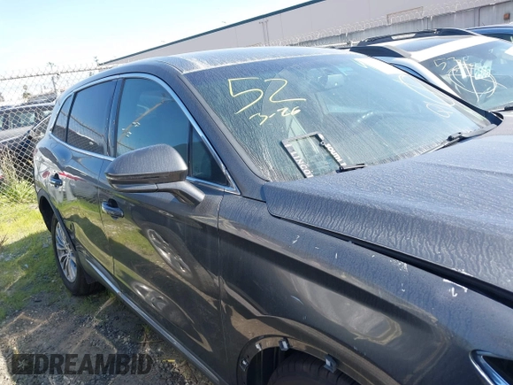 2017 Lincoln MKX Select with VIN 2LMPJ6KR6HBL33050, listed as a IAAI auction lot 41548295 with 38,490 mi miles. Bid and sale history available at carsss.com. Image 13.