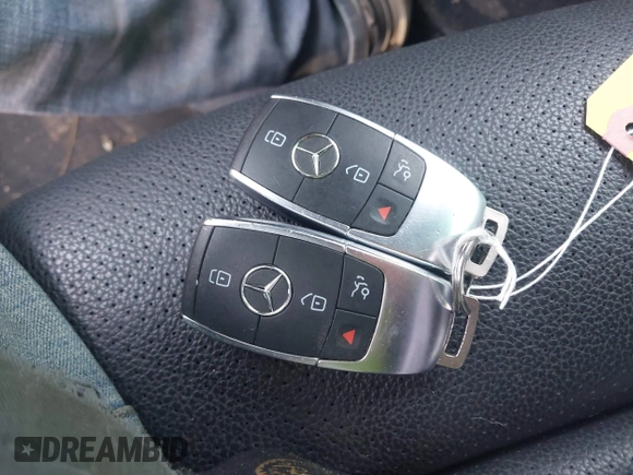 2022 Mercedes-Benz GLC 300 with VIN W1N0G8EBXNV333958, listed as a IAAI auction lot 41749098 with 45,935 mi miles and . Bid and sale history available at DreamBid. Image 11.