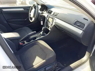 2016 Volkswagen Passat 1.8T S with VIN 1VWAS7A35GC015437, listed as a IAAI auction lot 41403316 with 167,873 mi miles. Bid and sale history available at carsss.com. Image 5.