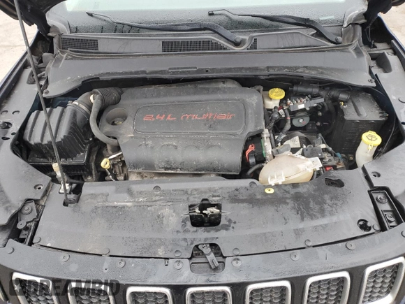 2017 Jeep Compass Latitude with VIN 3C4NJDBB4HT688530, listed as a Copart auction lot 44862595 with 138,232 mi miles and Salvage Title. Bid and sale history available at carsss.com. Image 13.
