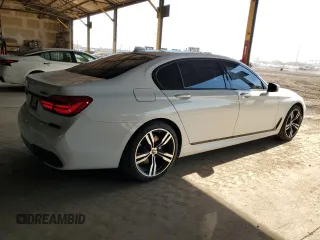 2016 BMW 7 Series 750i z VIN WBA7F0C56GGM20803, wystawiony jako Copart lot #51183415 z przebiegiem 70 728 mil mil oraz Czysty tytuł • Clean title. Historia ofert i sprzedaży dostępna na DreamBid. Obrazek 3.