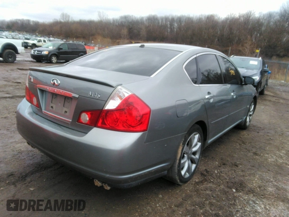 2007 Infiniti M45 Sport with VIN JNKBY01E17M400338, listed as a IAAI auction lot 35650951 with 157,757 mi miles. Bid and sale history available at carsss.com. Image 4.