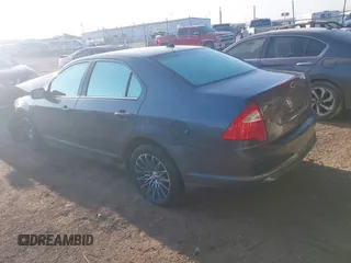 2011 Ford Fusion SE with VIN 3FAHP0HA9BR272342, listed as a IAAI auction lot 41911009 with 157,496 mi miles. Bid and sale history available at carsss.com. Image 3.