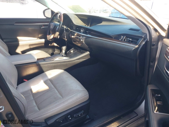 2016 Lexus ES 350 with VIN 58ABK1GG6GU033099, listed as a IAAI auction lot 41792779 with 143,306 mi miles. Bid and sale history available at carsss.com. Image 5.