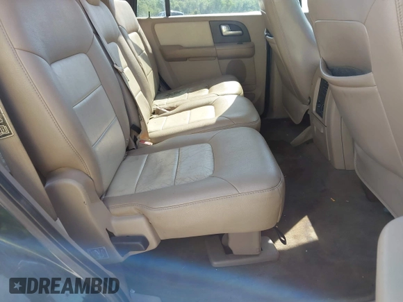 2003 Ford Expedition Eddie Bauer z VIN 1FMRU17W73LB39407, wystawiony jako IAAI lot #42042645 z przebiegiem 220 011 mil mil oraz . Historia ofert i sprzedaży dostępna na DreamBid. Obrazek 8.