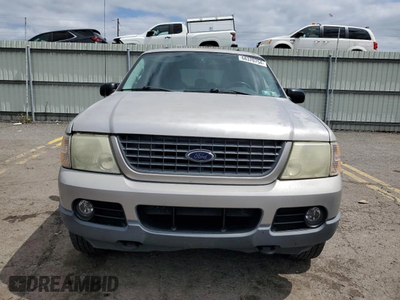 2004 Ford Explorer XLT with VIN 1FMZU73W24ZA74876, listed as a Copart auction lot 68370754 with 172,112 mi miles and Salvage title. Bid and sale history available at DreamBid. Image 5.