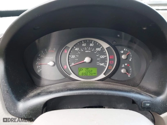 2005 Hyundai Tucson GLS with VIN KM8JN12D05U072873, listed as a IAAI auction lot 41915917 with 89,074 mi miles. Bid and sale history available at carsss.com. Image 7.