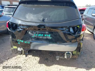 2019 Toyota Highlander SE with VIN 5TDJZRFH1KS603437, listed as a IAAI auction lot 41748341 with 67,814 mi miles. Bid and sale history available at carsss.com. Image 6.