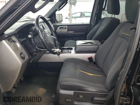 2016 Ford Expedition XLT с VIN 1FMJU1JT5GEF55042, выставлен на аукционе Copart как лот 50970375 с пробегом 133 937 миль миль и Списание • Salvage title. История ставок и продаж доступна на DreamBid. Изображение 7.