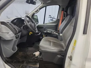 2016 Ford Transit Cargo z VIN 1FTYE1YM9GKB19505, wystawiony jako IAAI lot #42774251 z przebiegiem 252 184 mil mil oraz . Historia ofert i sprzedaży dostępna na DreamBid. Obrazek 2.