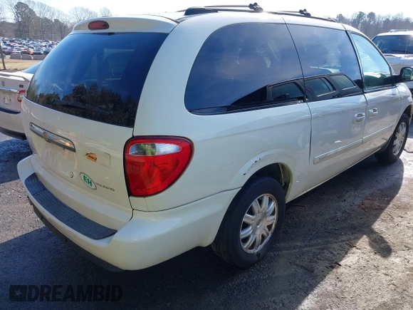 2006 Chrysler Town & Country Touring with VIN 2A8GP54L56R671585, listed as a IAAI auction lot 41475419 with 166,861 mi miles and . Bid and sale history available at DreamBid. Image 4.