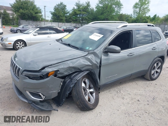 2020 Jeep Cherokee Limited z VIN 1C4PJMDX7LD574229, wystawiony jako IAAI lot #42166058 z przebiegiem 84 935 mil mil oraz . Historia ofert i sprzedaży dostępna na DreamBid. Obrazek 2.