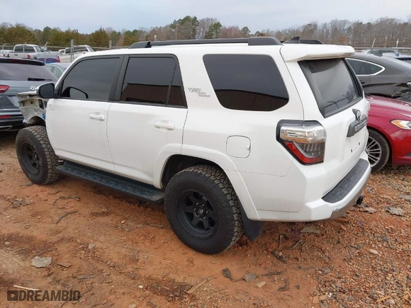 2022 Toyota 4Runner TRD Off Road with VIN JTEPU5JRXN6042348, listed as a IAAI auction lot 41734665 with 55,725 mi miles. Bid and sale history available at carsss.com. Image 3.