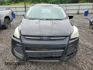 2014 Ford Escape SE with VIN 1FMCU9GX7EUB52765, listed as a Copart auction lot 57563305 with 187,203 mi miles and Salvage title. Bid and sale history available at DreamBid. Image 5.