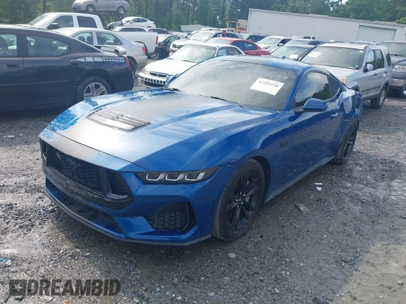 2024 Ford Mustang GT with VIN 1FA6P8CFXR5412162, listed as a IAAI auction lot 42203438 with 21,013 mi miles and . Bid and sale history available at DreamBid. Image 2.