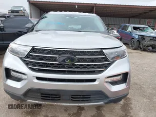 2020 Ford Explorer XLT with VIN 1FMSK8DH3LGC80022, listed as a IAAI auction lot 41827820 with 59,886 mi miles. Bid and sale history available at carsss.com. Image 12.