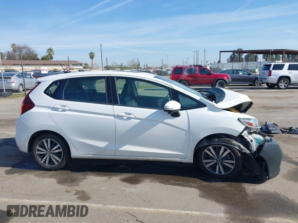 2018 Honda Fit EX-L with VIN 3HGGK5H90JM727180, listed as a IAAI auction lot 41610155 with 180,020 mi miles. Bid and sale history available at carsss.com. Image 14.